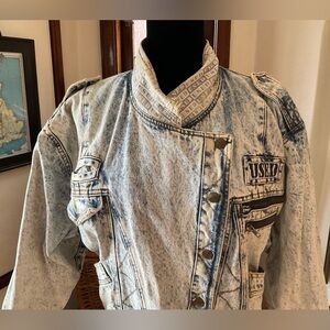 90's Get Used by Elie Acid-Wash Denim Jacket